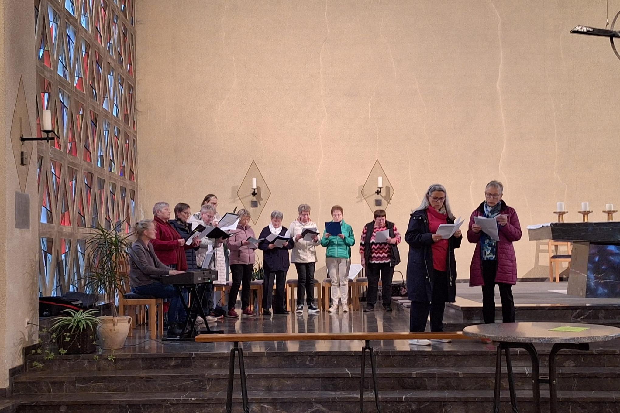 Musikalische Begleitung durch die Frauenschola